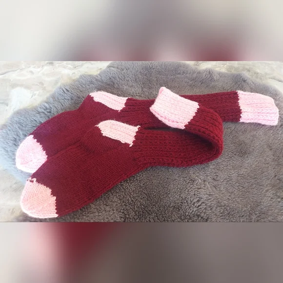 Homemade wool socks - Picture 2 of 6